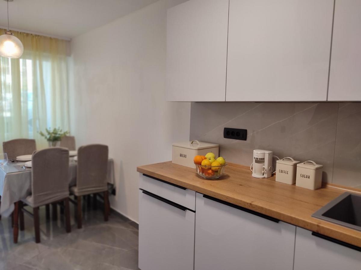 Apartman Ivan Kaštela Esterno foto